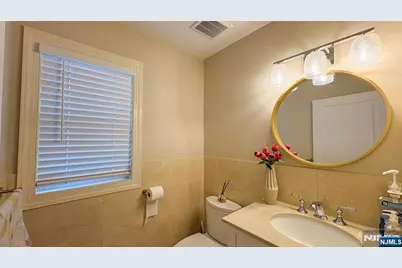 45 Jackson Avenue 2 #2, Hackensack, NJ 07601 - Photo 17