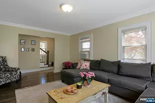 54 Chestnut Ave, Park Ridge, NJ 07656 - Photo 9