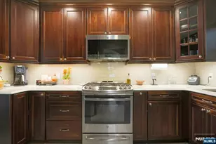 54 Chestnut Ave, Park Ridge, NJ 07656 - Photo 15