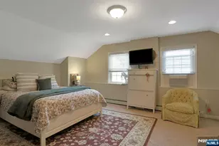 54 Chestnut Ave, Park Ridge, NJ 07656 - Photo 23