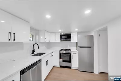 46 Chamberlain Avenue, Little Ferry, NJ 07643 - Photo 23