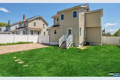 1154 Stasia Street, Teaneck Township, NJ 07666 - Photo 25