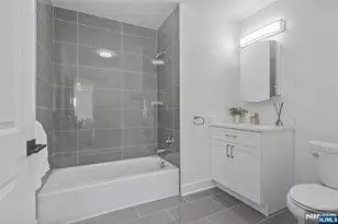 2601 Jane Street 401, North Bergen, NJ 07047 - Photo 5