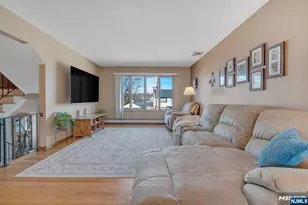 191 Pershing Rd, Clifton, NJ 07013 - Photo 9