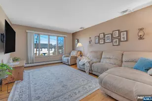 191 Pershing Rd, Clifton, NJ 07013 - Photo 5