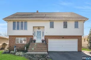 191 Pershing Rd, Clifton, NJ 07013 - Photo 3