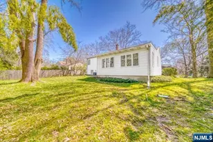 23 Smith Ct, Closter, NJ 07624 - Photo 21