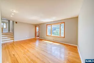 23 Smith Ct, Closter, NJ 07624 - Photo 9