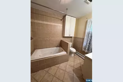 276 Madison Avenue, Clifton, NJ 07011 - Photo 21