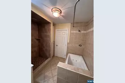 276 Madison Avenue, Clifton, NJ 07011 - Photo 19