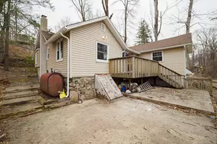 240 Acabonack Rd, Vernon, NJ 07422 - Photo 9