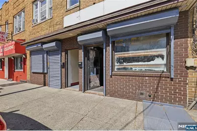153 Sterling Avenue 1st Floor #1st floor, Jersey City, NJ 07305 - Photo 1