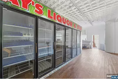 153 Sterling Avenue 1st Floor #1st floor, Jersey City, NJ 07305 - Photo 15