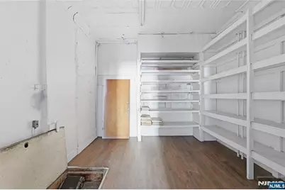 153 Sterling Avenue 1st Floor #1st floor, Jersey City, NJ 07305 - Photo 17