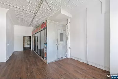 153 Sterling Avenue 1st Floor #1st floor, Jersey City, NJ 07305 - Photo 9