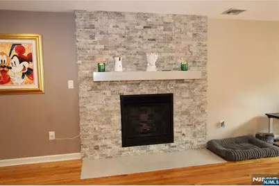 7 Stuart Street, Waldwick, NJ 07463 - Photo 11