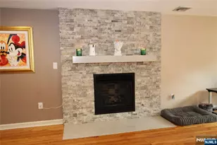 7 Stuart St, Waldwick, NJ 07463 - Photo 11