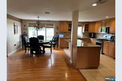 7 Stuart Street, Waldwick, NJ 07463 - Photo 21
