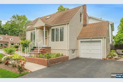 24 Cambridge Road, Tenafly, NJ 07670 - Photo 3