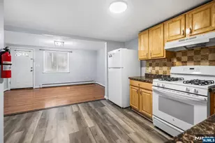 48 Lake St, East Orange, NJ 07017 - Photo 27
