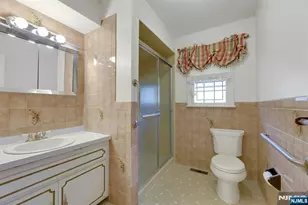 1138 High Mountain Rd, Franklin Lakes, NJ 07417 - Photo 33