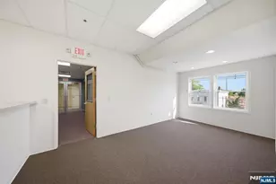 17 Elm Ave 2nd Floor, Hackensack, NJ 07601 - Photo 19