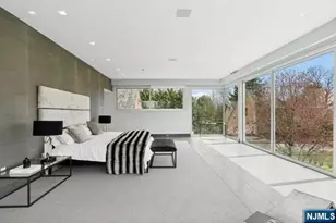 532 Winthrop Rd, Teaneck Township, NJ 07666 - Photo 13