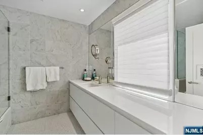532 Winthrop Road, Teaneck Township, NJ 07666 - Photo 23