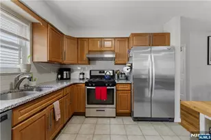 286 Broad St, Newark, NJ 07104 - Photo 35