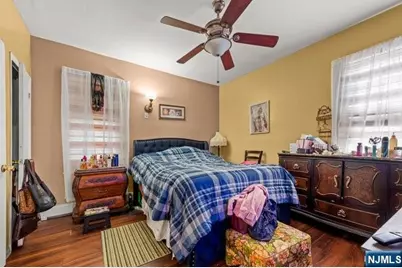 44 Scheerer Avenue, Newark, NJ 07112 - Photo 15