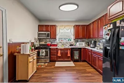 44 Scheerer Avenue, Newark, NJ 07112 - Photo 11