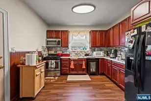 44 Scheerer Ave, Newark, NJ 07112 - Photo 11