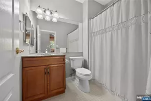 919 Burgundy Way, Wayne, NJ 07470 - Photo 5