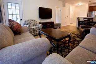 508 Bushes Ln, Elmwood Park, NJ 07407 - Photo 9