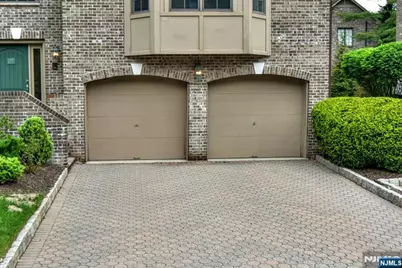 15 Sherbrooke Court, Saddle River, NJ 07458 - Photo 3