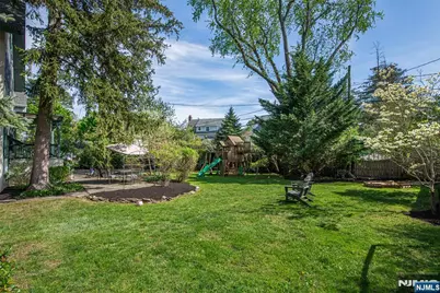 104 Gates Avenue, Montclair, NJ 07042 - Photo 49