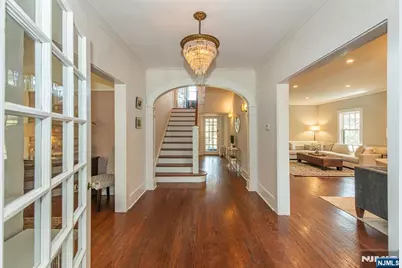 104 Gates Avenue, Montclair, NJ 07042 - Photo 5