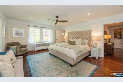 104 Gates Avenue, Montclair, NJ 07042 - Photo 33