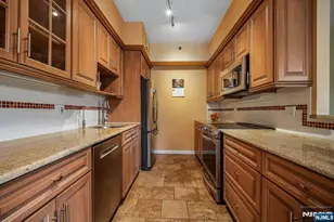 10 Smith Manor Blvd 114, West Orange Township, NJ 07052 - Photo 11