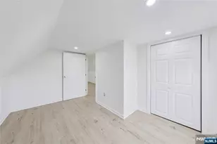 27 Monsignor Owens Pl 2, Nutley, NJ 07110 - Photo 17