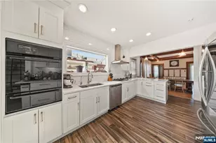232 Webster Ave, Lyndhurst Township, NJ 07071 - Photo 15