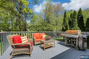 100 Easedale Road 100, Wayne, NJ 07470 - Photo 5