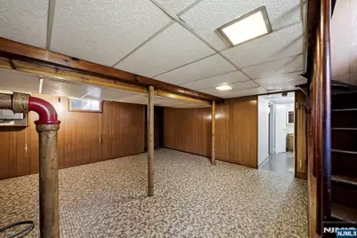 219 Columbus Avenue, Palisades Park, NJ 07650 - Photo 21