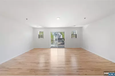 338 S 10th Street, Newark, NJ 07103 - Photo 21