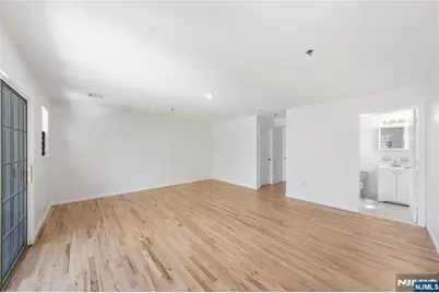 338 S 10th Street, Newark, NJ 07103 - Photo 23