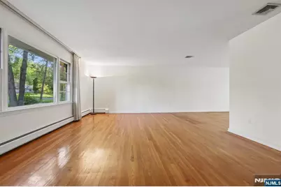 501 Terhune Terrace, Wyckoff Township, NJ 07481 - Photo 17