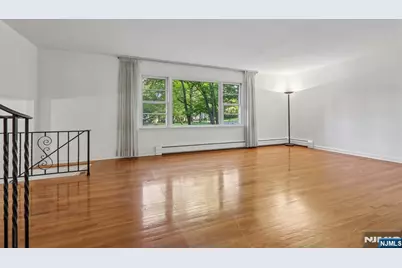 501 Terhune Terrace, Wyckoff Township, NJ 07481 - Photo 15