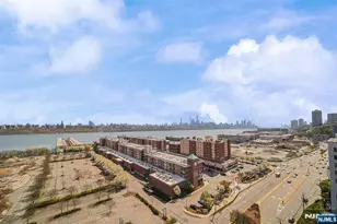 918 Hudson Park, Edgewater, NJ 07020 - Photo 33