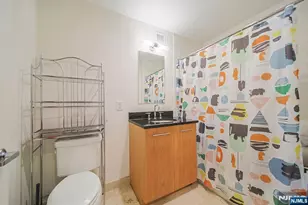 918 Hudson Park, Edgewater, NJ 07020 - Photo 11
