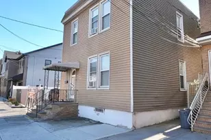 125-129 Malvern St, Newark, NJ 07105 - Photo 3